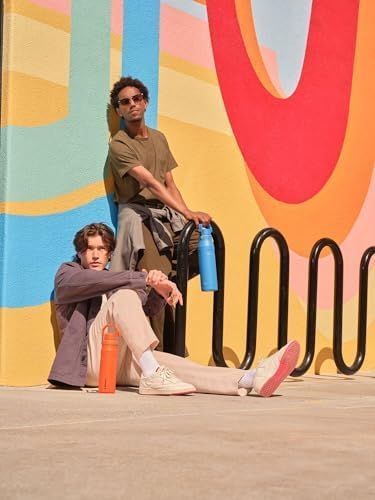 Miniatura 9 de Stanley IceFlow - Botella de agua de flujo rápido de 36 onzas, tapa de boquilla en ángulo, ligera y a prueba de fugas para viajes y deportes, acero