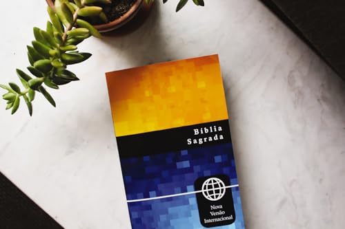 Nvi, Portuguese NVI Bible, Paperback: Biblia Sagrada Nova Versao Internacional