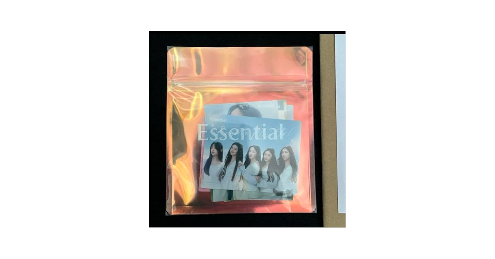 Essential with NewJeans ステッカーセット Amazon.co.jp: newjeans エッセンシャル ステッカーセット
