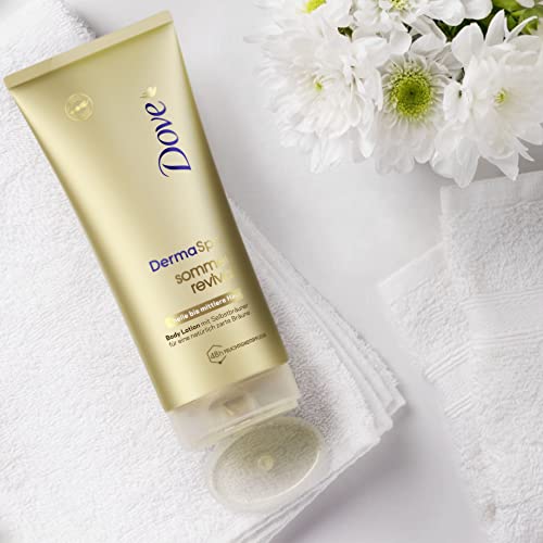 Dove DermaSpa Selbstbräuner für das Gesicht und den Körper