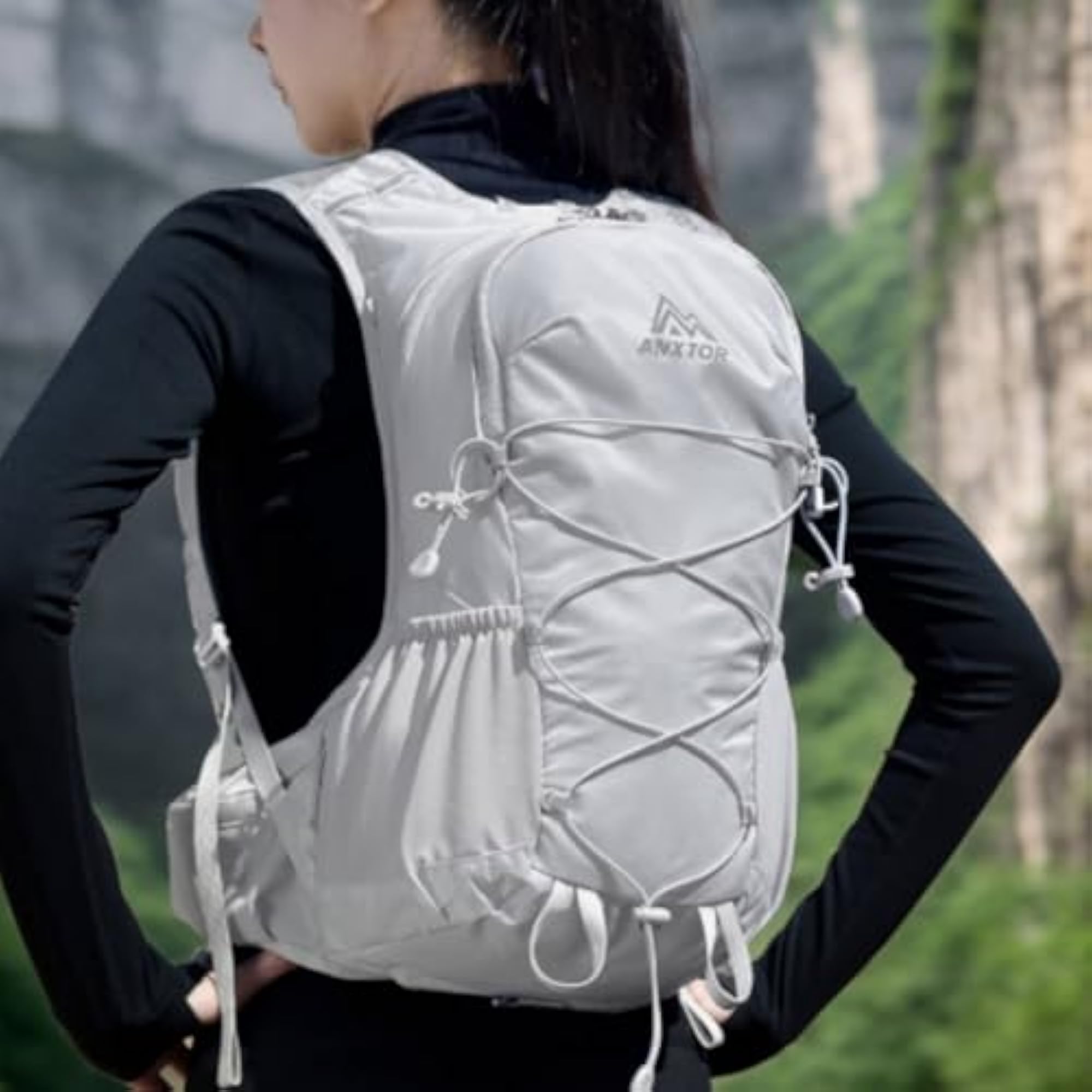 Lightweight Hydration Backpack for Outdoor Use