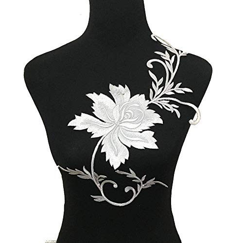 1pcs Big Flowers Embroidered Iron On Patches Garment Applique DIY Accessory (White C)