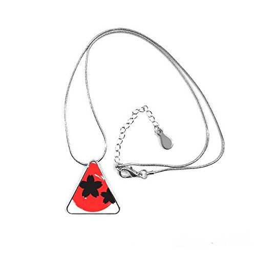 Collier pendentif triangle japonais motif sakura noir rouge