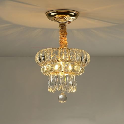 Plafonnier cristal doré pour cuisine de style farmhouse et petite entrée élégante
