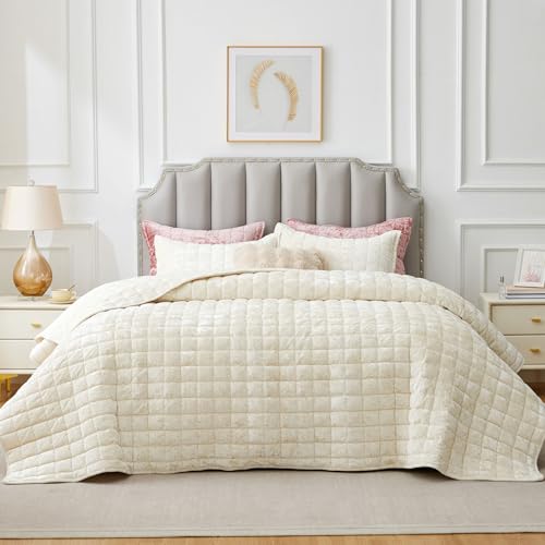 BEDELITE Velvet Quilt Set King Size - Luxury Velvet Comforter Bedding Set 3 Pieces, Soft Cozy Cream White Oversized Bedspread Coverlet for All Seasons with 2 Pillow Shams