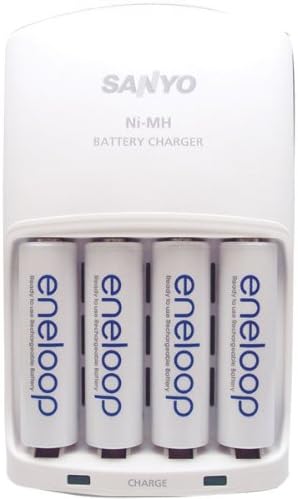 Sanyo Eneloop NiMH Battery Charger with 4AA NiMH Rechargable Batteries (Discontinued by Manufacturer)