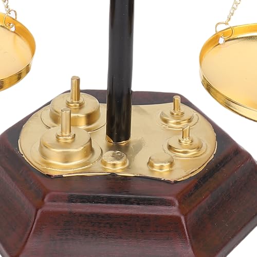 Báscula de justicia antigua para decorar una oficina elegante o el salón de casa 7