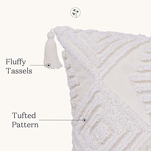 La Jolie Muse Throw Pillow Covers Set Of 2, 18 X 18 Inches Boho Decorative Pillow Covers With Tassels, White Tufted Diamond Pattern Pillow Cover For Bed Couch Sofa, Zipper Square Throw Pillow Cases #TOP3