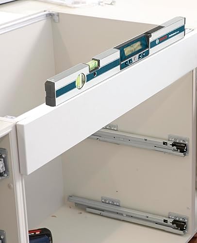 Image of BOSCH GIM 60 24 Inch Digital Level, Includes 4 AA Batteries & Carrying Case