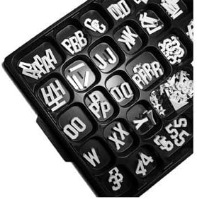 Letras intercambiables de una sola pestaña en Helvetica Tamaño 1.5" H