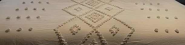 Review Image by Queen B Queen B