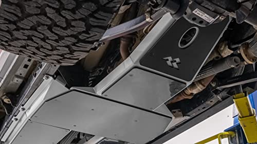 Image of Rugged Ridge Engine /Transmission Skid Plate | Black, Aluminum | 18003.52 | Fits 2018-2023 Jeep Wrangler JL 4 Door
