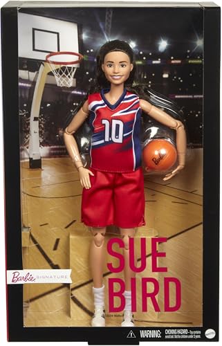 Muñeca Barbie Signature Sue Bird con balón de baloncesto miniatura 6