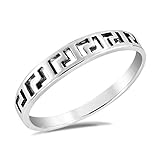 AeraVida Greek Key Sterling Silver Ring – Minimalist 925 Silver Geometric Band for Men & Women, Polished Unisex Promise Ring with Greek Symbol of Unity and Eternity | Ring Size (8)