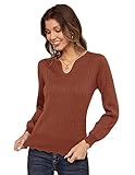 Disponibile in una varietà di colori alla moda, questo maglione può essere facilmente abbinato con pantaloni, gonne o jeans per creare outfit diversi e alla moda.