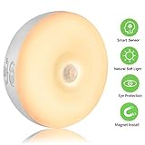 3 MODOS DE ILUMINACIÓN DE ELECCIÓN - AUTOMÁTICO:Esta luz nocturna compacta se enciende automáticamente cuando detecta movimiento en la oscuridad y se apaga automáticamente en áreas bien iluminadas; APAGADO: la luz nocturna del niño no se enciende;ENCENDIDO: la luz nocturna infantil está encendida continuamente. Emite una luz suave, agradable a la vista y lo suficientemente brillante como para iluminar tu camino en la oscuridad.