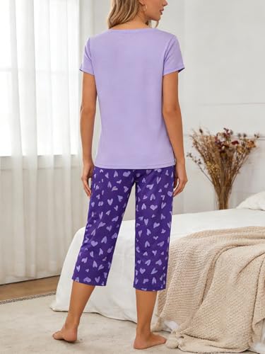 Image of YIJIU Women Soft Comfy Pajamas Cute Cat Short Sleeve Capri Pants PJS Set