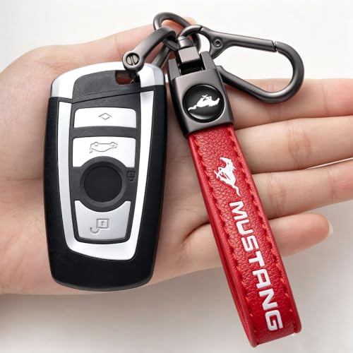 Image of Leather car Keychain 02 Set for Men and Women Family Present Keychain Key Ring Lanyard (red)
