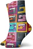 Cada par de medias tiene un color fresco. Súper lindo con pantalones cortos y minifaldas, que muestra tu fuerza juvenil y aumenta tu confianza en ti mismo.