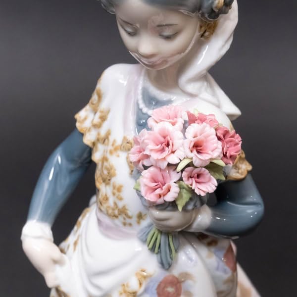 リヤドロ LLARDO 「バレンシアの少女」　　　　花かご 新品！ リヤドロ】【バレンシアの少女（花かご）】【絶版】【バレンシア】【1398】