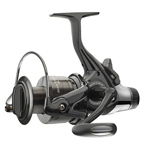 Daiwa Black Widow Baitrunner/Freespool Reels Sizes 3500A/4000A/4500A/5000A Carp Pike Salmon Trout Coarse Match Game Fishing Spinning (4500A)