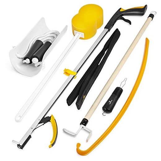 hip kit Set of 7 - hip replacement kit includes 32" reacher grabber, sock aid, long shoe horn, dressing stick, leg lifter strap, button hook & zipper hook, Long Handled shower sponge - By medical king