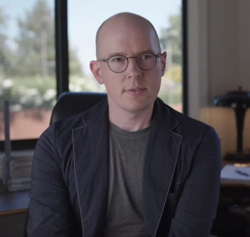 724 - Ryan Norbauer (Retro-futurist)