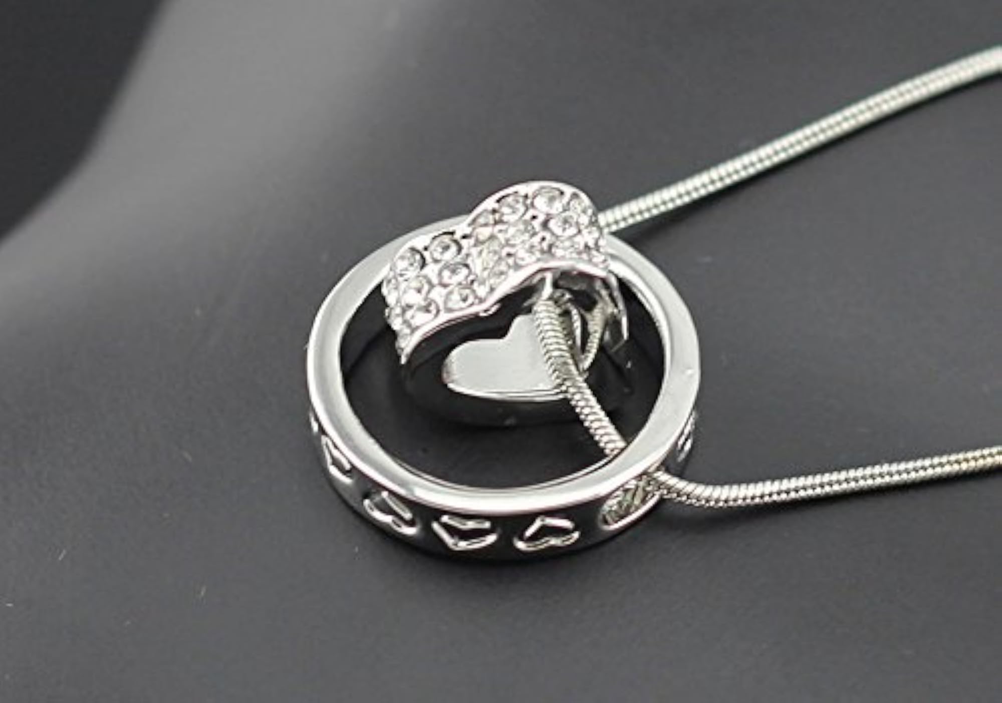 NEVI Crystal Pendant Jewellery