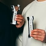 Barebells High Protein and Low Carb Bar, 12 x 55g (1,94 oz) Low Sugar Snack Protein Bar with 20g Protein (Cookies & Cream)