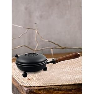 Black iron incense burner with wooden handle and folding lidpremium 472 inch diameter censer for burning incense and herbs on charcoalelegant and durable design for aromatherapy  urban country home decor