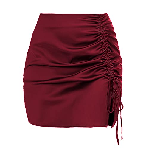 Mini-jupe taille haute satinée pour affiner la silhouette S