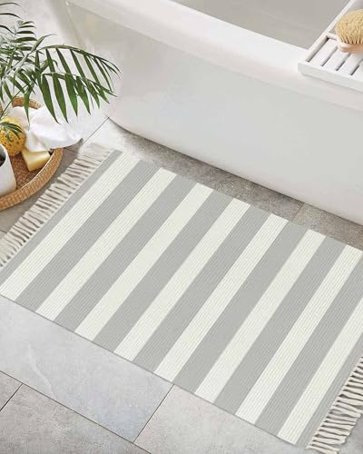 RisQiten 2'x3' Bathroom Rug, Grey Striped Washable Reversible Indoor/Outdoor Small