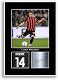 foto milano di notte Dimensioni: A4 (21 x 29,7 cm) LJW Prints Luka Modric Football Player 2025-2026 Stampa Autografata Foto Poster per tifosi e tifosi del Milan