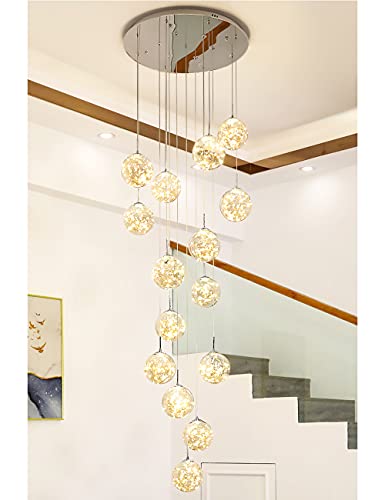 Lustre moderne or 15 balles pour éclairer un couloir sombre et haut de plafond