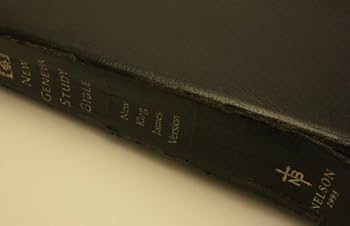Bonded Leather The New Geneva Study Bible (NKJV) no 2992 Book