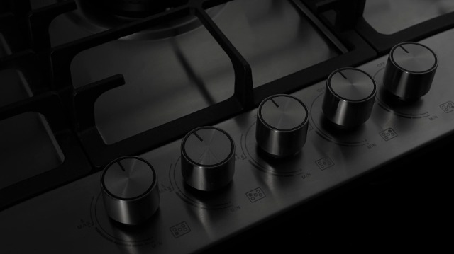 Image of Ranein 34 Inch 5 Burner Gas Cooktop, NG /LPG Convertible Gas Stove Top, 304 Stainless Steel with Thermocouple Flameout Protection for Kitchens, Apartments, RVs