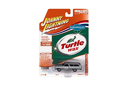 Turtle Wax 1965 Chevy Chevelle Wagon, Plata, Modelo 1:64 miniatura 4