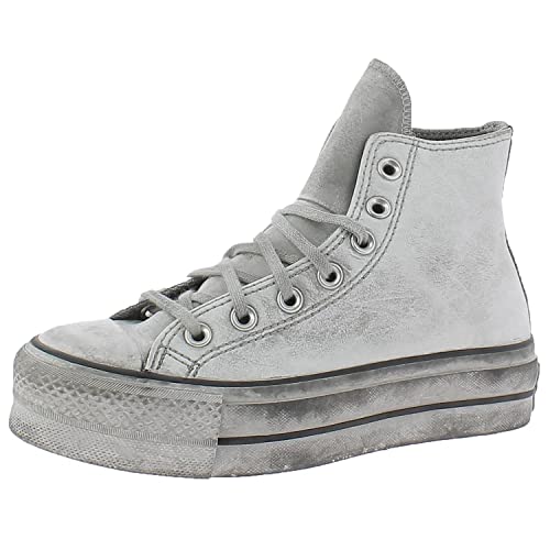 Tomaia in pelle, look classico, inconfondibilmente Chuck