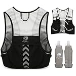 Outplea Chaleco Hidratacion con 2 Running Soft Fla...: Mantente Hidratado: Equipado con 2 botellas de hidratación de 500 ml, que no contienen BPA y utilizan materiales reciclables. La boquilla de silicona suave y de alto flujo puede agregar agua a sus actividades al aire libre. La tapa duradera es resist...