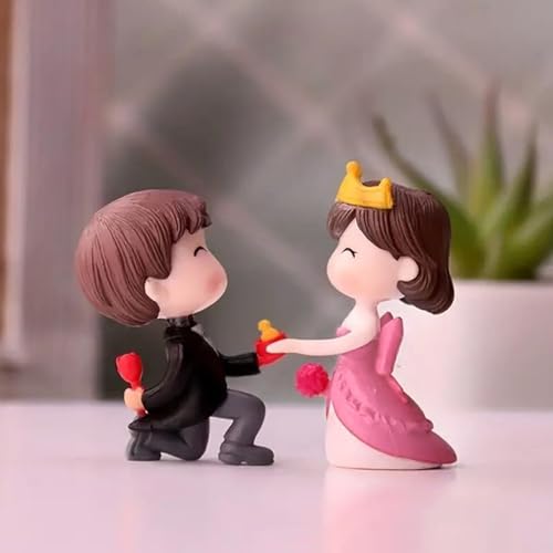 CraftVatika Valentine Gift for Girlfriend Boyfriend Proposal Day Love Couple Miniature for Valentines Day Gift for Husband Wife (Multi, Resin, 5 Centimeter)