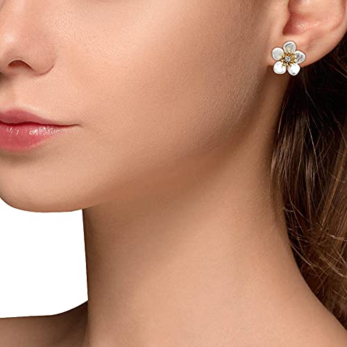 Lonna & Lilly Women's Gold-Tone and White Flower Stud Earrings, 0.53