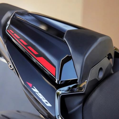 Accessoires Hornet CB 750 carénage arrière et capot de selle