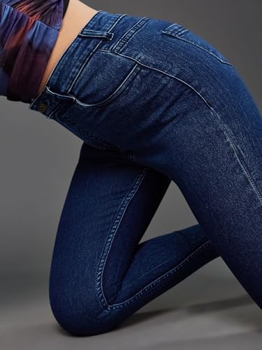 Image of Miss Chase Women's Skinny High Rise Cropped Fringed Hemline Detailing Stretchable Denim Jeans