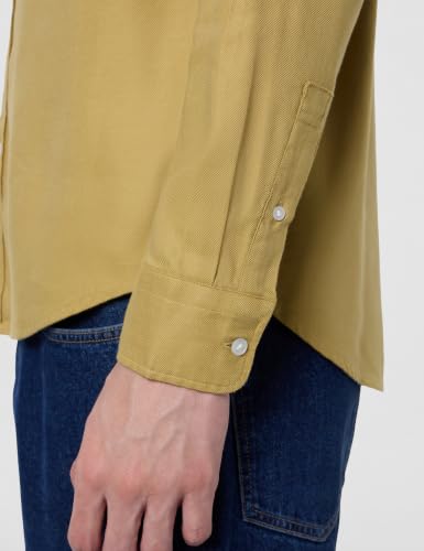 Image of Levi's Men's Solid Slim Fit Shirt