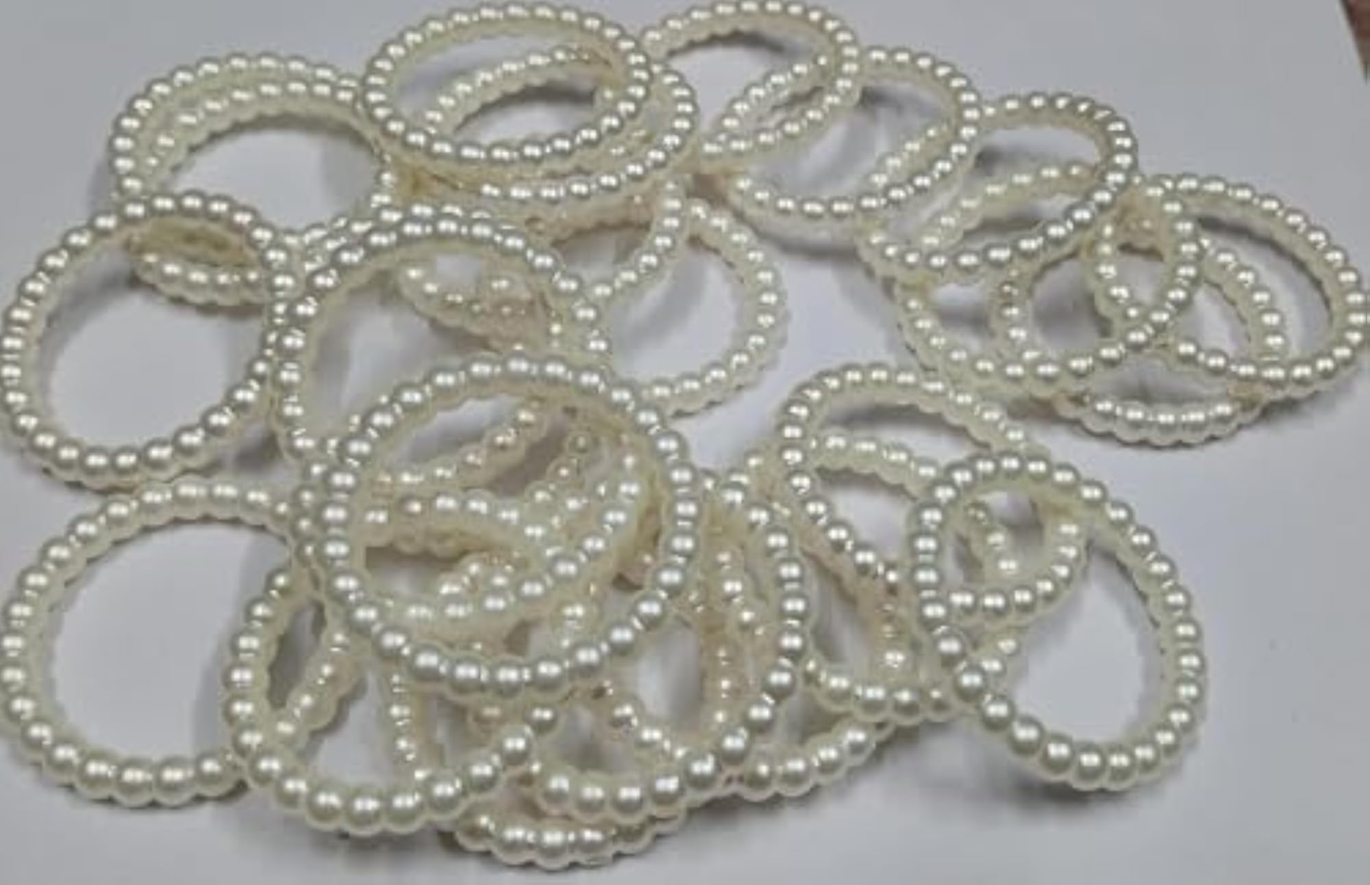 Pack of 30 Pearl Ring Acrylic Beads for Craft Work