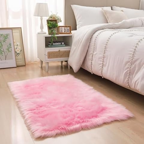 Tapis en fourrure synthétique YIHAIC Cover