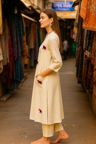 Ensemble kurta confortable et pantalon droit pour masquer les rondeurs avec style