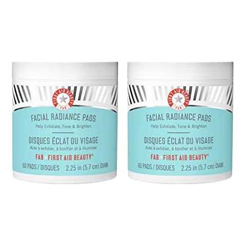 First Aid Beauty Facial Radiance Pads Cover