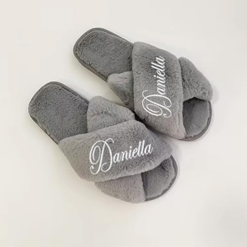 Cute Personalized Fluffy Slippers for Quinceanera, Mis Quince Slippers, Quinceanera Gifts, Mama de la Quince Slippers, Quince Squad Slippers3