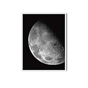 Decoratieve Afbeelding om in te Lijsten | Zwart-wit Poster van Maan in de ruimte | MOON | Crescent Moon | 30 x 40 cm